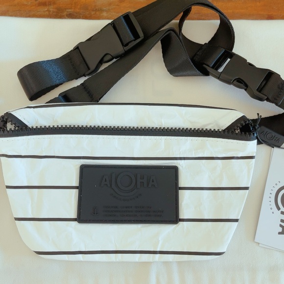 Aloha Collection mini hip pack - Picture 2 of 10
